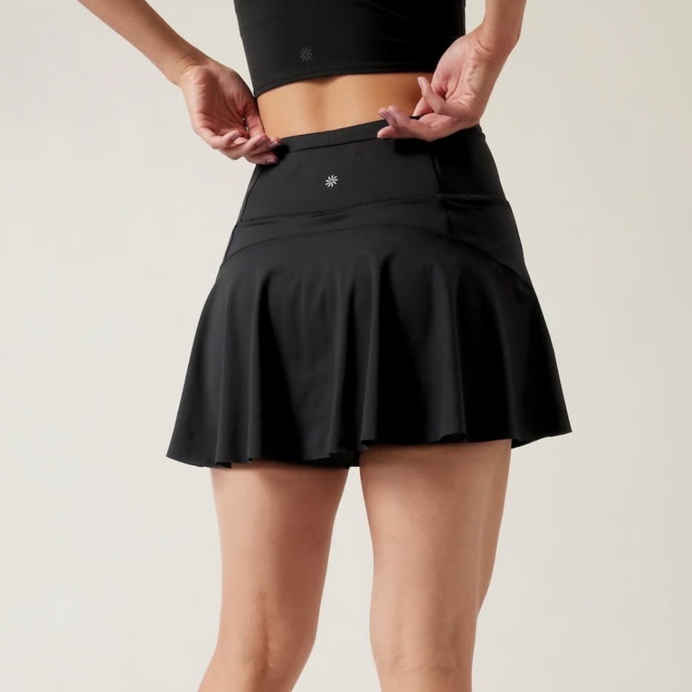 Athleta Ace High Rise Tennis Skirt 13.5” - Small